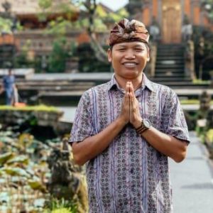 Local Friend in Bali: A Day with a Local
