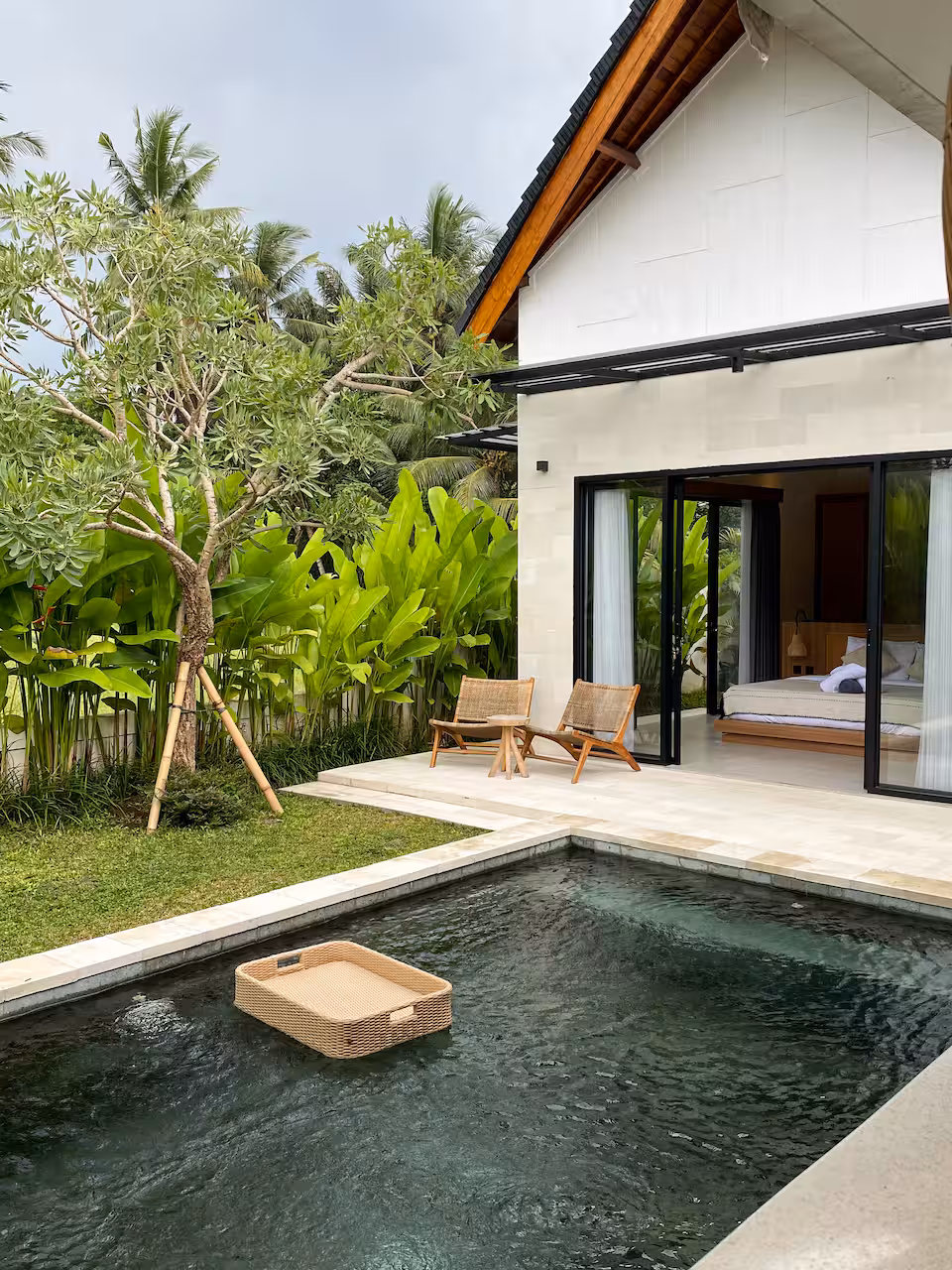 Vila Kolam Renang Pribadi yang Luas di Dekat Ubud Utama